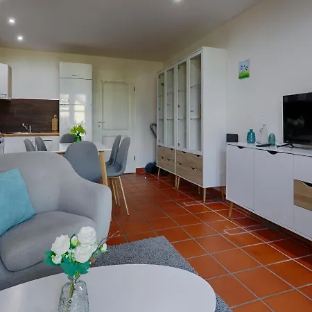 Rugana - Klassik Mit 2 Schlafzimmern Und 2 Terrassen D55 *