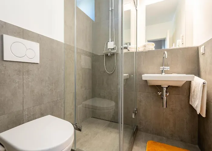 Rugana - Klassik Mit 2 Schlafzimmern Und 2 Terrassen D55 *